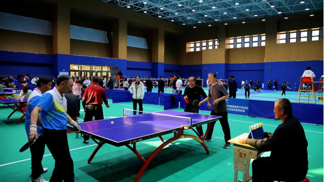 及渴望融入 及渴望融入