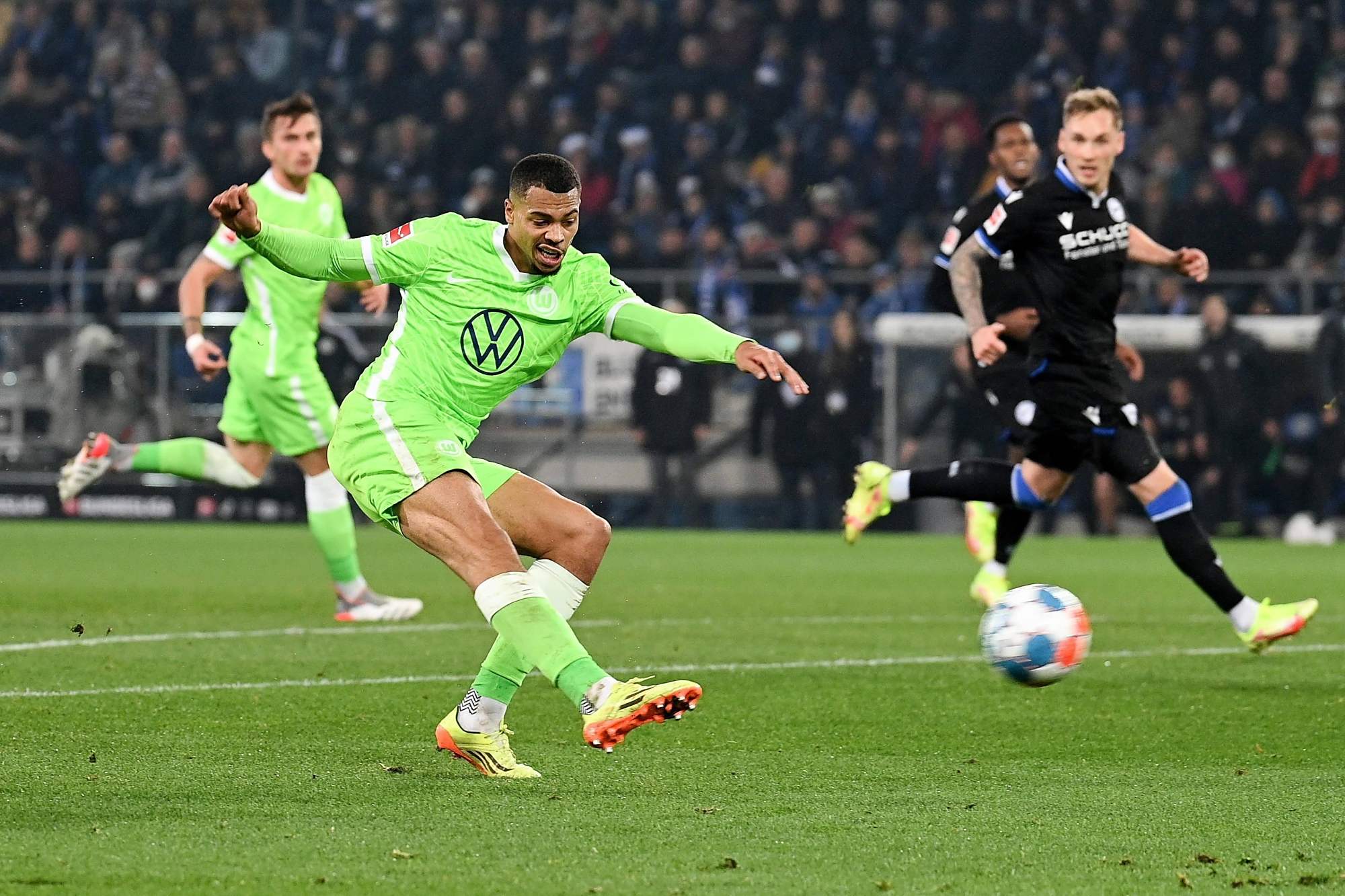 若配足射手 若配足射手